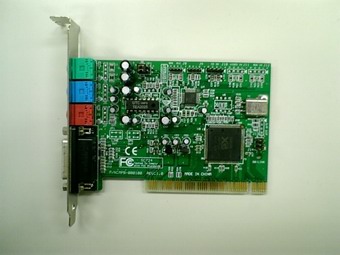 YMF-724の写真